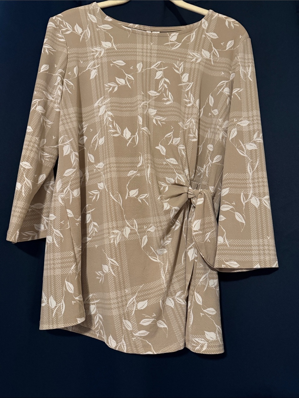 Elle Beige Floral Plaid Tie-Detail Blouse